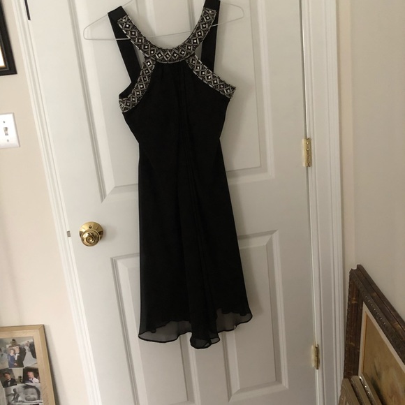 Dress - Picture 3 of 5